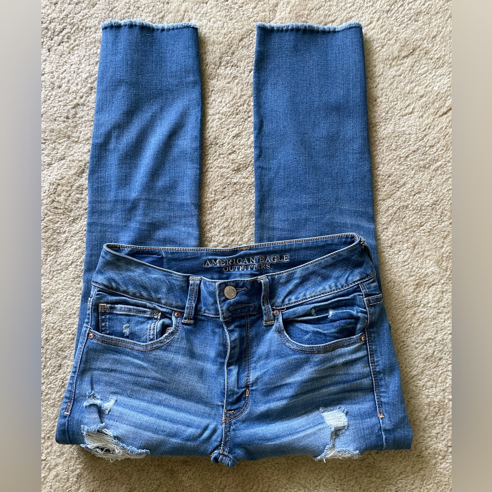 American Eagle Artist Crop Jeans Size 6